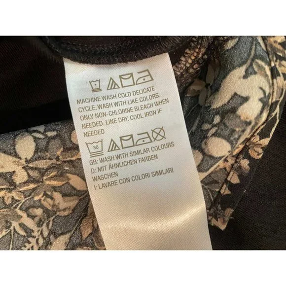 Isaac Mizrahi Live! Mixed Media Collared Vneck Layered Look Top LARGE (313C) - Picture 7 of 7